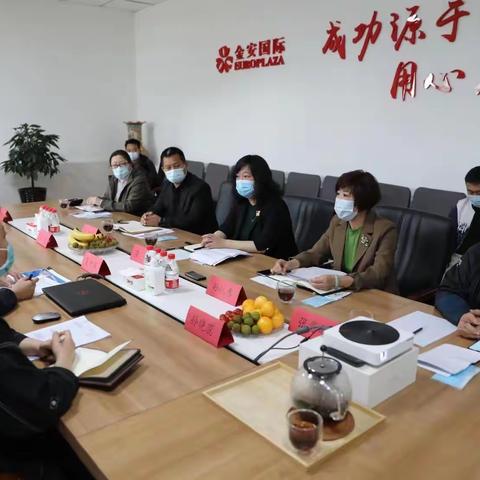 副区长李巍走访中央大街包联及驻街企业