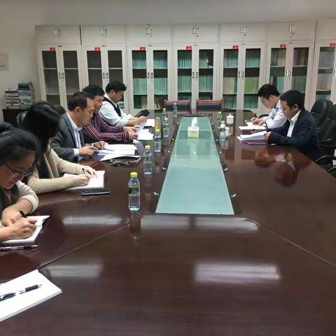 市农发办召开2018年度民主生活会