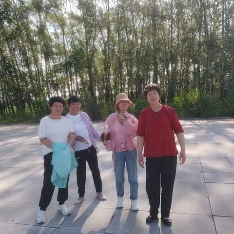 留下的都是回忆