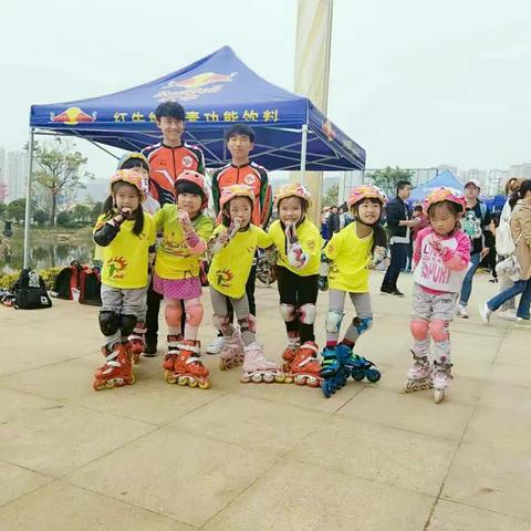 骑士轮滑培训中心！贵州兴义开课啦！