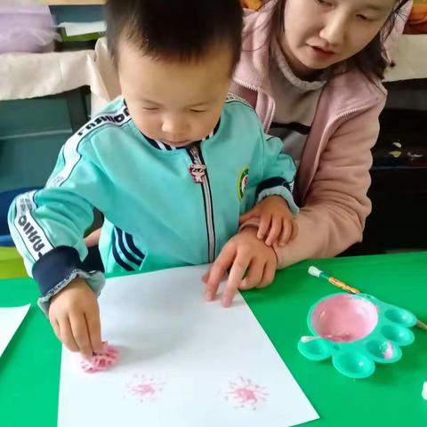 上蒜耘秀幼儿园芽芽班母亲节活动