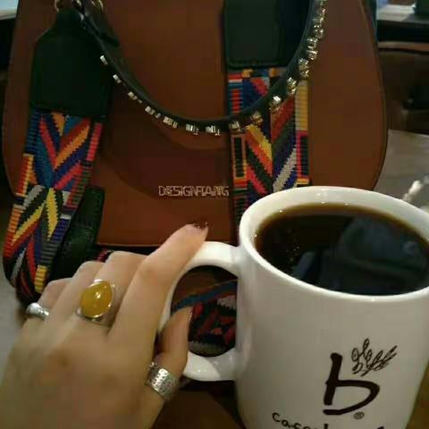 戒指风水:戴对了荣华富贵……