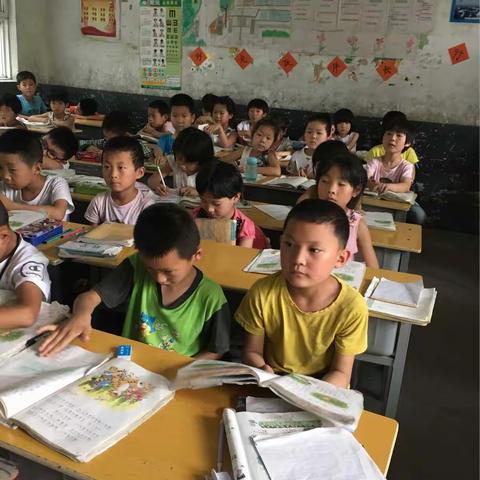 最是书香能致远   一（1）班读书交流会