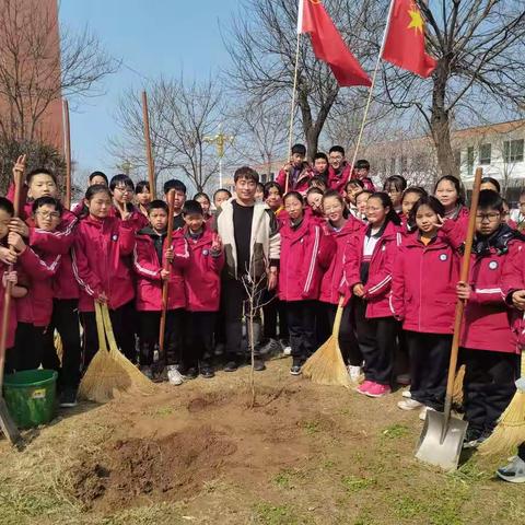 刘集镇初级中学“3.12植树节”主题活动