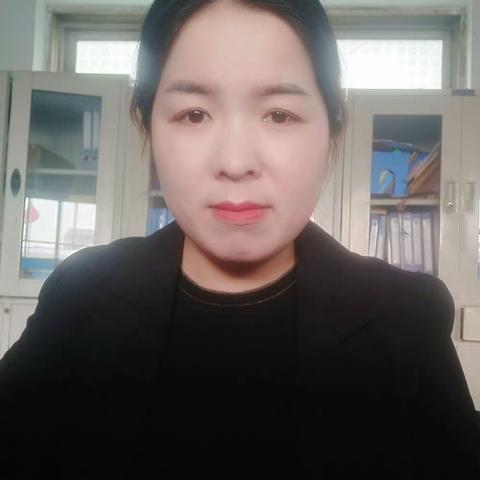 凝心聚力共成长，团结一心创辉煌——实中东区七年级英语先进备课组