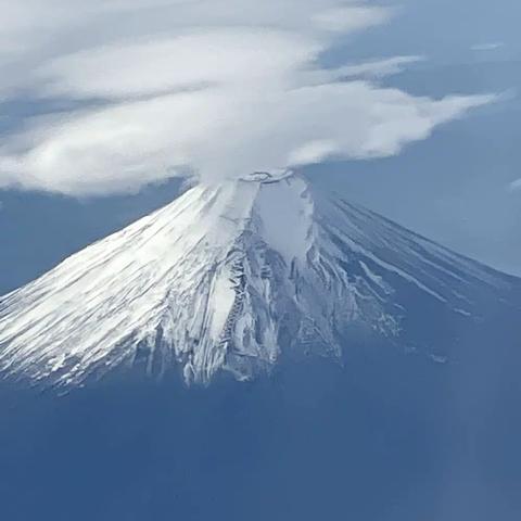 从另外一个角度看富士山