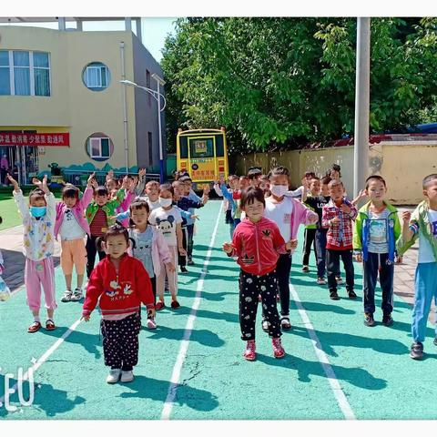 花开疫散 我们一起去上学—底店中心幼儿园大班开学精彩回顾