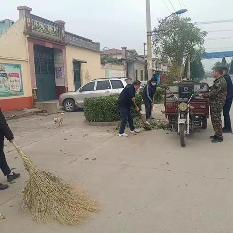 七贤镇丁村每周环境卫生整治