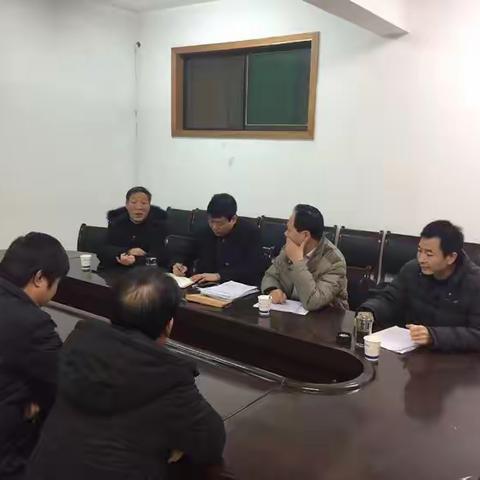 板房子镇移民搬迁工作迎接验收