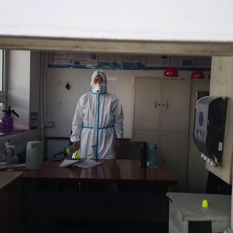 致敬坚守岗位的兄弟姐妹