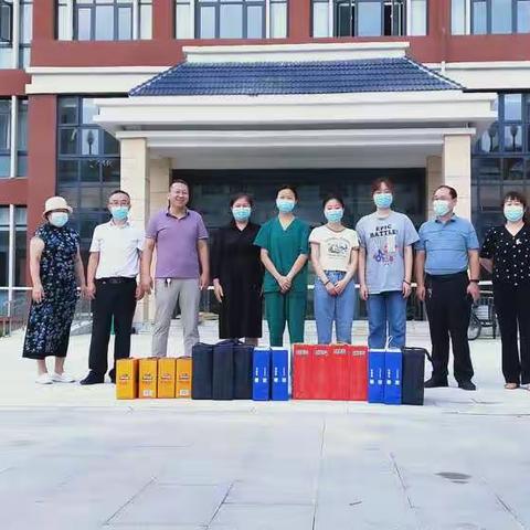 齐心协力抗疫情，慰问一线暖人心——华龙区人民医院中秋节慰问活动