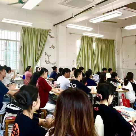 来宾市教育科学研究所教研员引领学科教研新篇章——聚焦2024年高考复习冲刺增分策略