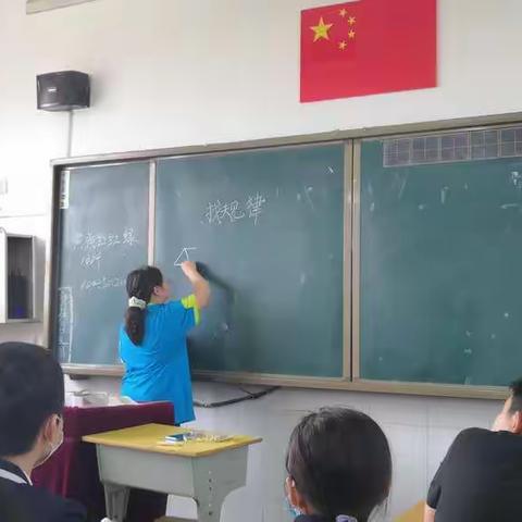 学成收获满，不虚百花行—骨干教师培训纪实