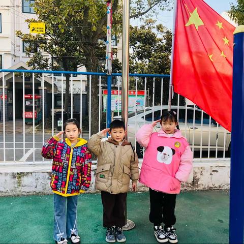 新的一周开始喽！👩‍👩‍👧‍👧🤗