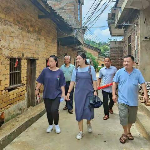 加强家校联动，守护学生安全——梧州市新铺小学“暑假防溺水大家访”专项活动