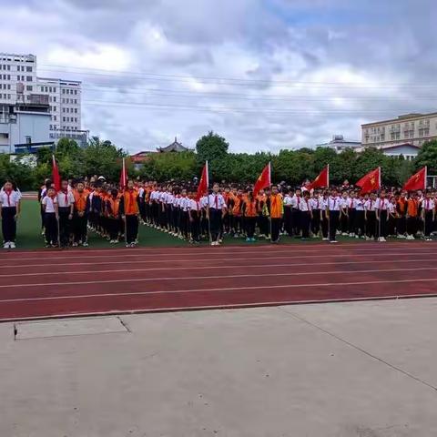 研和中心小学举行2022年少先队新队员入队仪式