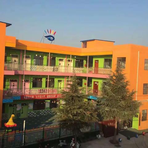 金童幼儿园欢迎宝宝们回家！