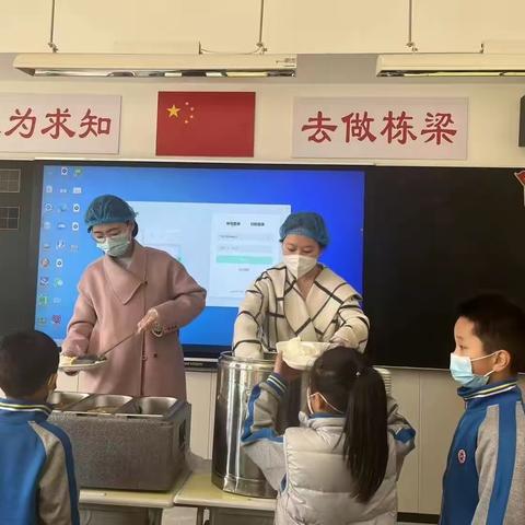 致～(￣▽￣～)~铁一陆港小学一年级仁德四班家长们的一封信