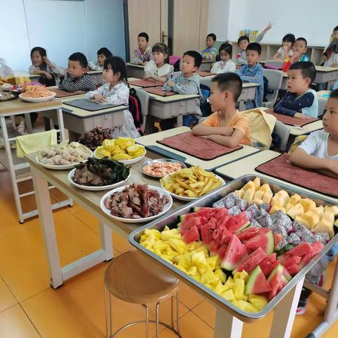 青藤艺术培训学校“五一”自助餐活动