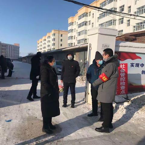 旗文化旅游广电局走访慰问疫情防控一线的党员干部职工