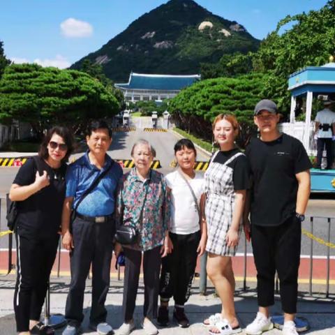 四代亲人结伴韩国游，首尔主线自由欢乐行