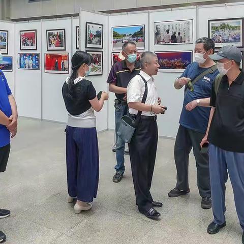 江苏省省级机关老干部摄影协会举办建党百年摄影展