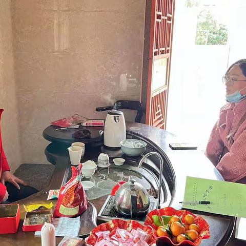 爱在家访 花开无声