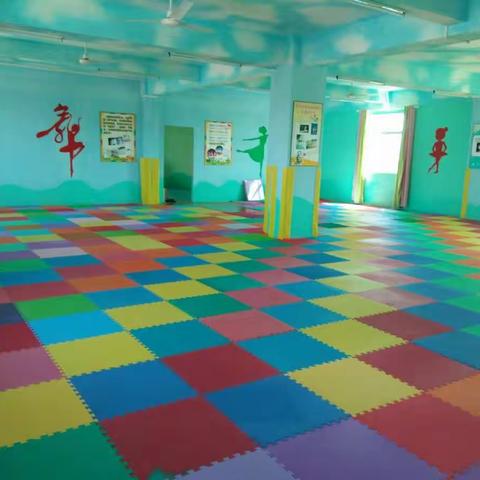 舞之灵艺术培训中心秋季班现在开始报名了，9月3日开始上课！