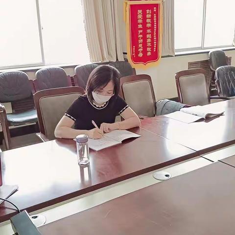 线上线下巧融合，教学模式再出发——庆云四中（北校区）语文组教研活动