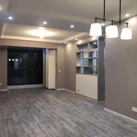 🌟  已售 爆款 83.8万急售凯旋国际公馆  产权89 中间楼层 三室两厅两卫 精装30万 老证 ☎️67039