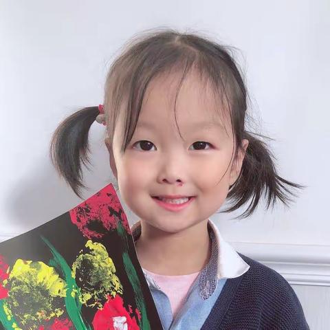 爱幼赞博远幼儿园礼赞一班 李宇悦 宝贝成长档案