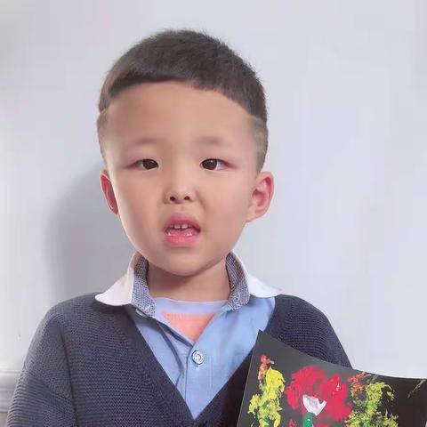 爱幼赞博远幼儿园礼赞一班 闫浩宇 宝贝成长档案