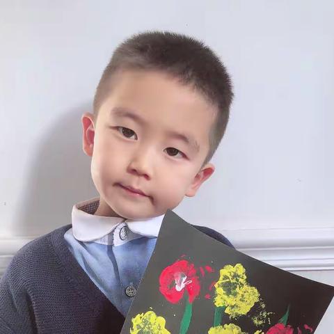 爱幼赞博远幼儿园礼赞一班 薛炀烨 宝贝成长档案