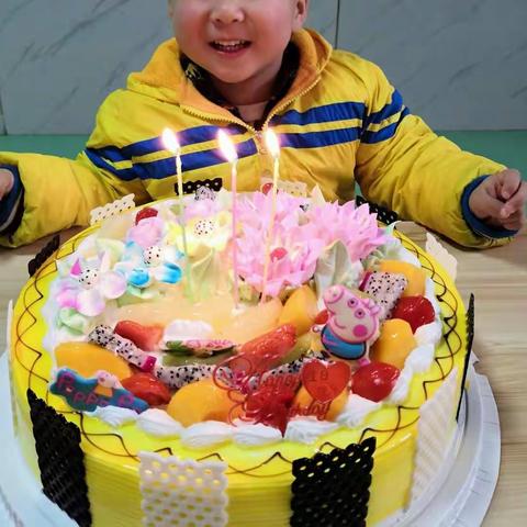 今天我在幼儿园过生日!