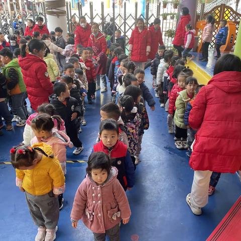 瑞吉欧广博幼儿园——小二班第三周周回顾