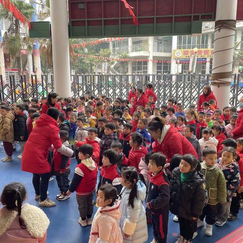 瑞吉欧广博幼儿园——小二班第一周周回顾
