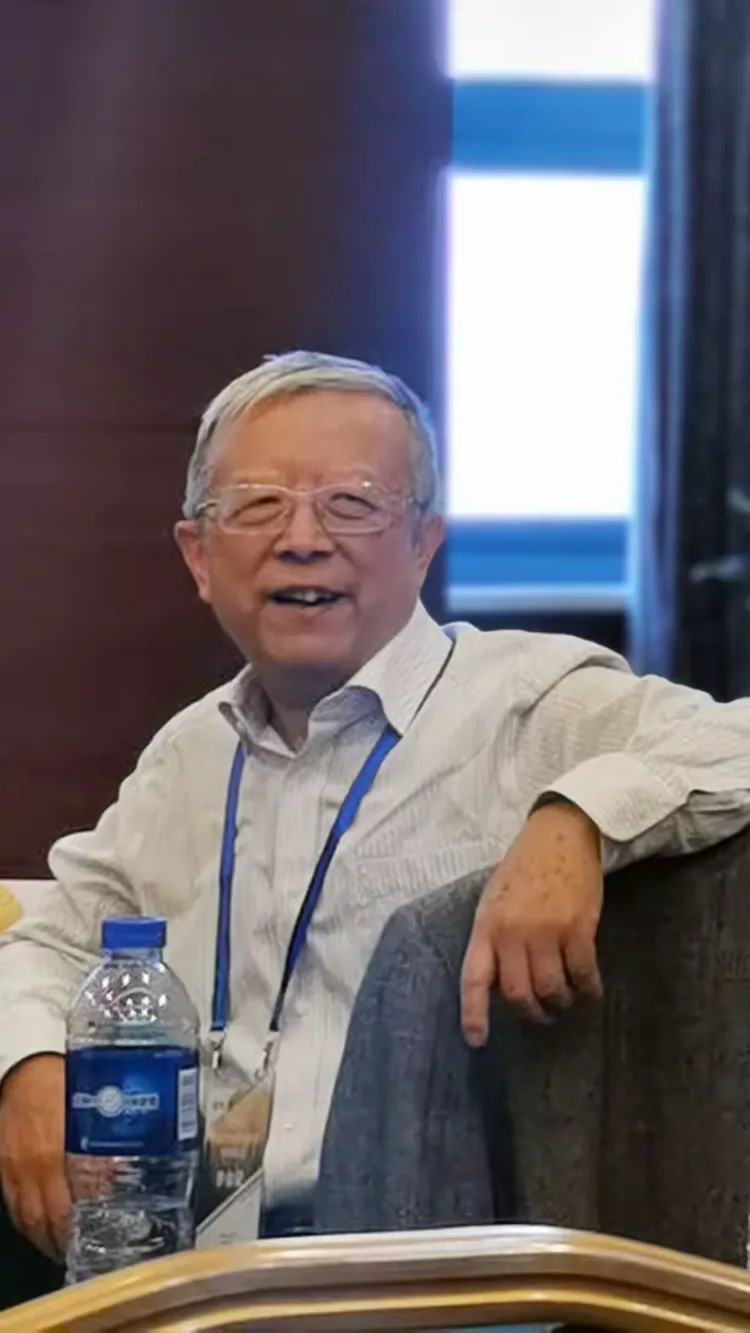 恩师南京农业大学钟甫宁教授