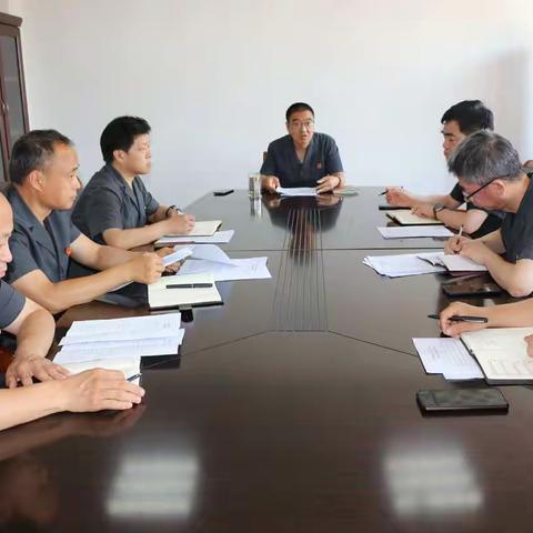 肥乡法院传达学习中央统战工作会议精神