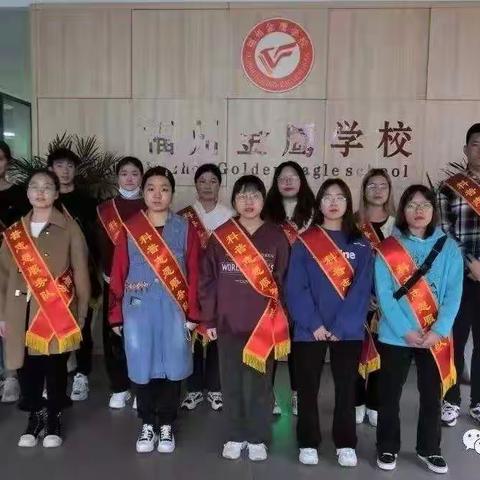 聚是一团火 散是满天星