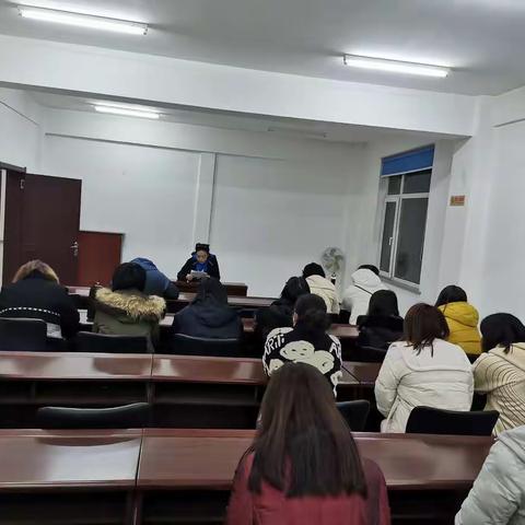 铜钟街道佳丰北郡社区11月份党日活动