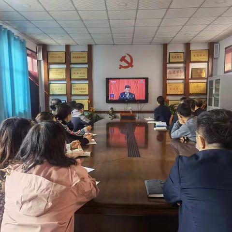 鸡泽学区多措并举学习宣传党的二十大报告精神