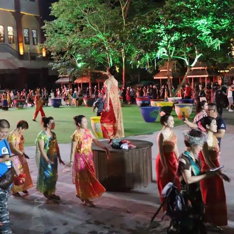 金孔雀之夜《勐巴拉娜西》及篝火晚会演出（集锦2）