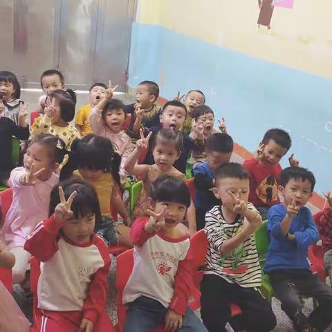 这学期的点点滴滴，你们的陪伴还历历在目寒假就悄悄地来了