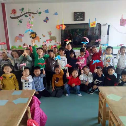 用爱点亮孩子的心灵，用拥抱沟通彼此真诚