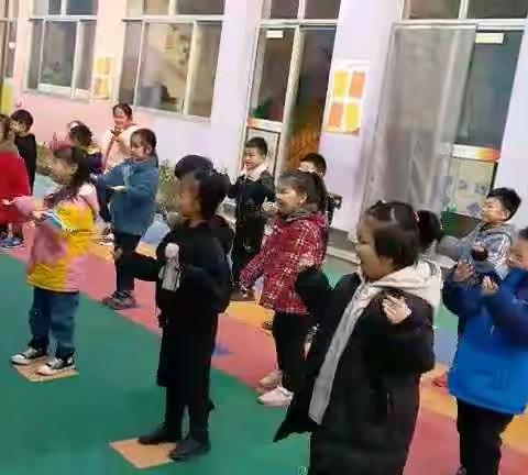 鸿博幼儿园大班体智能课