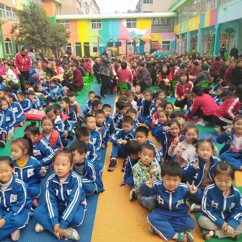 党政机关幼儿园大四班重阳节主题活动！