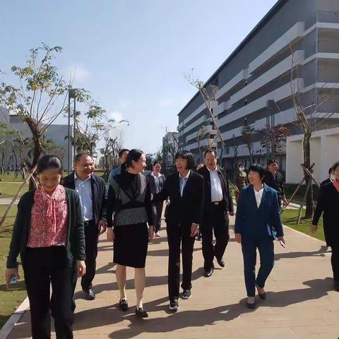 市政协主席郭燕红带队调研市委党校新校区