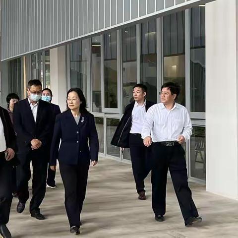 海口市人大常委会党组书记王艳萍调研市委党校新校区建设