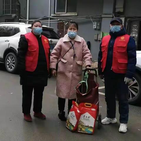三九寒冬，关爱知青送温暖