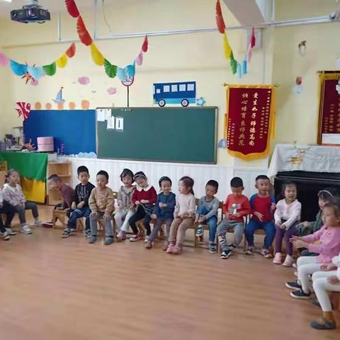 家长零距离接触幼儿园，走进开为中一班！